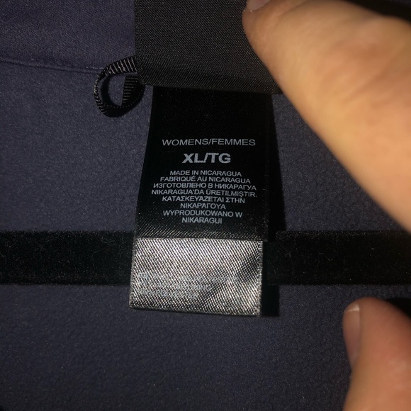 North face jacket - Picture 4 of 5